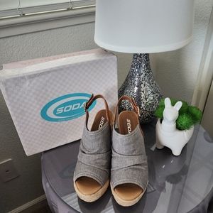 NWOT - Soda Brand Wedge Sandal